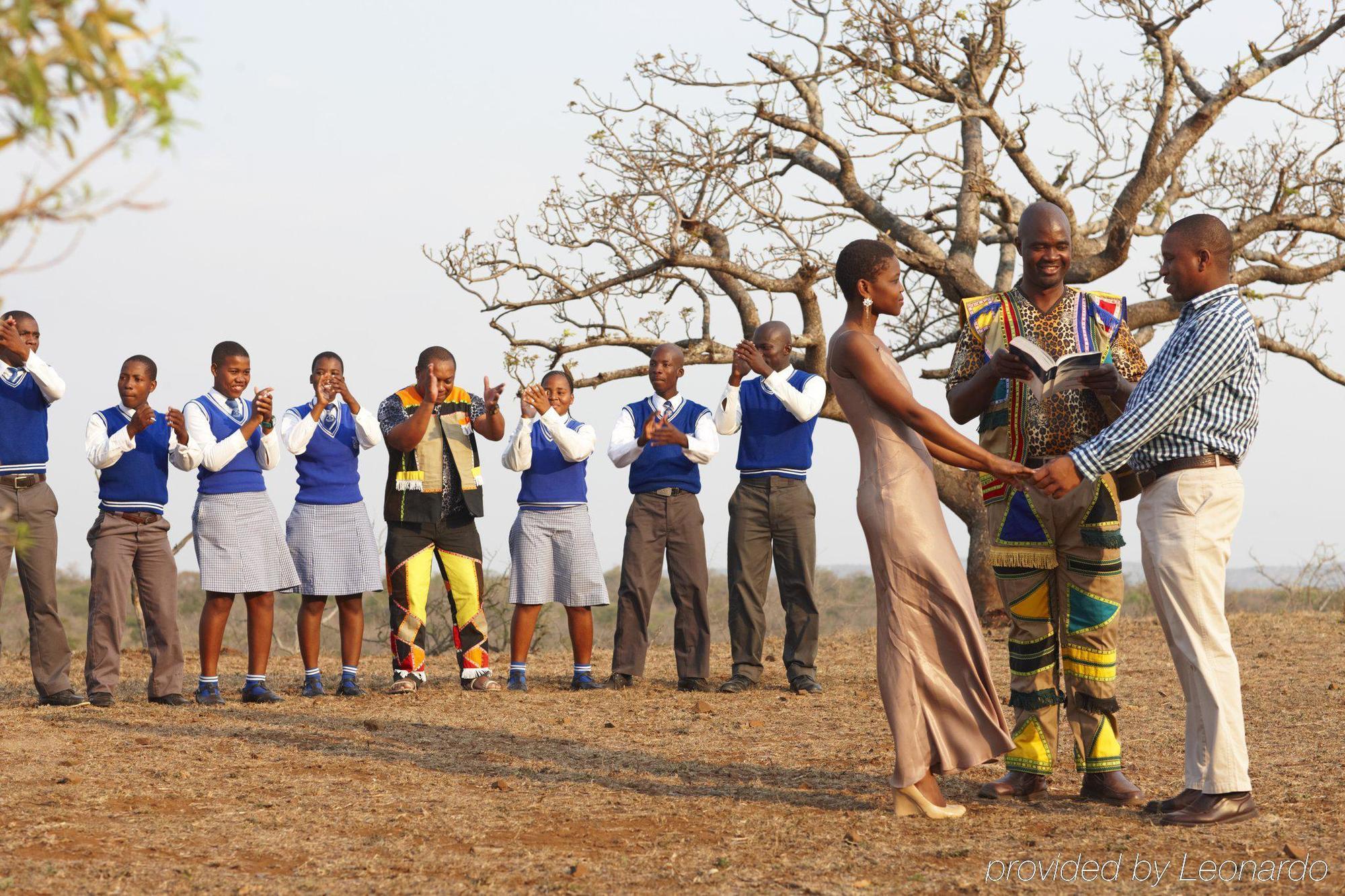 Thanda Safari
